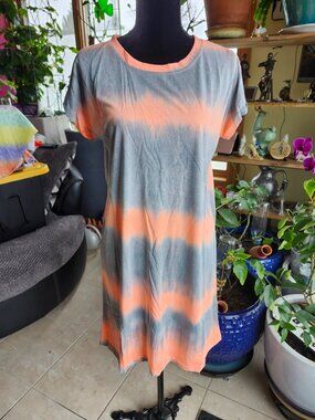 25912/22/23  And the Why Tie Dye Cuff Sleeve T Shirt Dress
